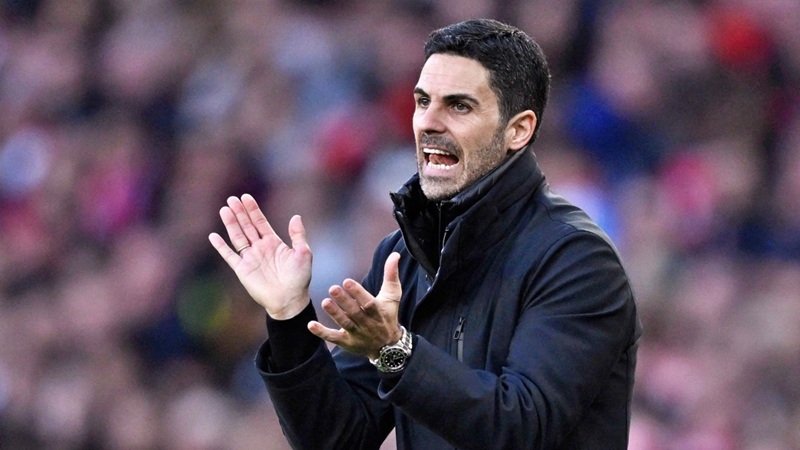 Mikel Arteta nhận mức lương xứng đáng sau cuộc cách mạng trẻ hóa tại Arsenal.