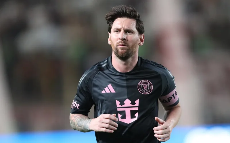 messi da o vi tri nao