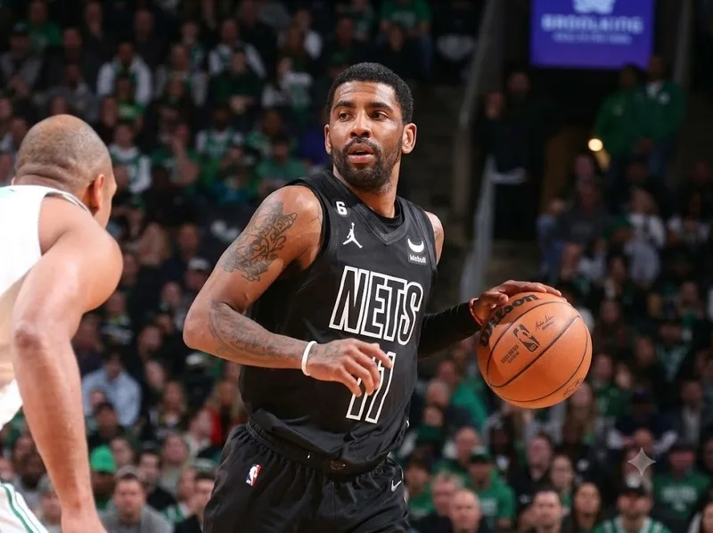 Kyrie Irving là hậu vệ tài hoa đang khoác áo Dallas Mavericks.
